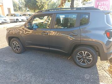 Jeep Renegade 1.3 T4 DDCT Longitude