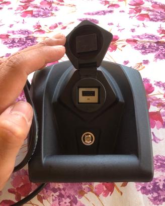 Supporto universale xmax 125 300 400 dal 2018