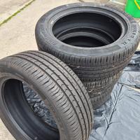 Continetal 205/55 R17 V XL
