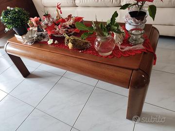 Tavolino vintage da caffè