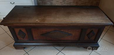 Cassapanca in legno Arte povera.