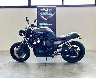 Yamaha FZ6 Fazer CAFE' RACER