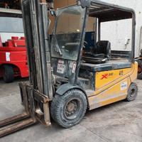 Muletto marca Om 4000kg elettrico