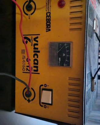 Caricabatterie per auto Cebora Vulcan modello 4760