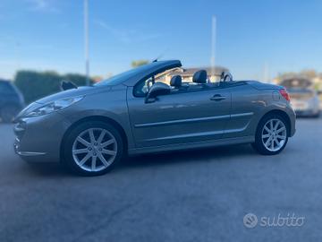 Peugeot 207 1.6 VTi 120CV CC Féline
