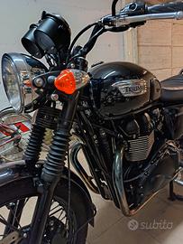 Bonneville t100