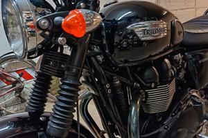 Bonneville t100