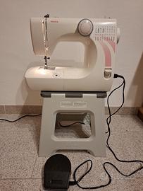 Macchina da cucire elettrica mod. Toyota