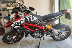 hypermotard 950