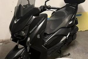 X-Max 250  momo design