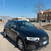 Audi Q3 business 2.0 TDI 150CV