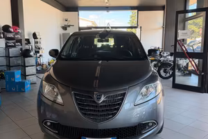 Lancia Ypsilon 1.3 MJT 16V 95 CV 5 porte S&S Gold
