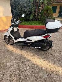 Piaggio Beverly 300 2024
