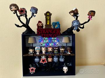 Espositore Stranger Things Funko Pop Kinder Joy