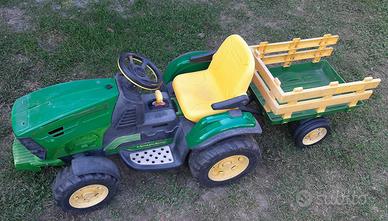 trattore JOHN DEERE PEG PEREGO 12V