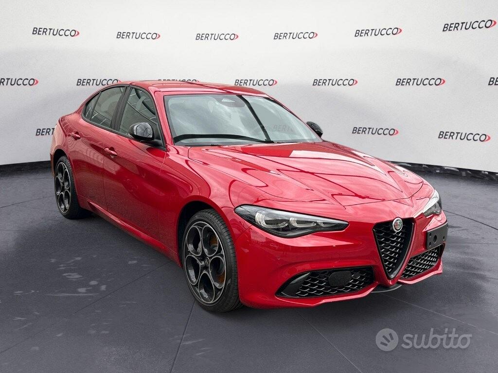 Alfa Romeo Giulia (2016)
