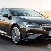 Opel insigna 2021 per ricambi
