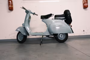 VESPA 125 VNB1 DEL 1960