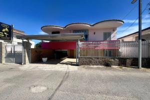 Rif. 431 locali commerciali fronte villaggio coppo