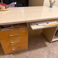 Scrivania 140 x70