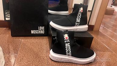 Sneakers a calzino Love Moschino