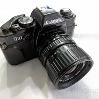 Canon T60 + FD 35-70mm + FD 28mm + flash Metz