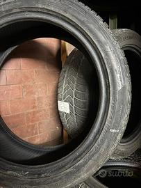 Tutte e 4 , Hankook 330 W 215/45 R 93V