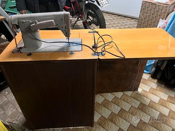 Macchina da cucire Singer