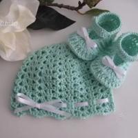 Cappellino Scarpine Neonata Uncinetto Handmade 