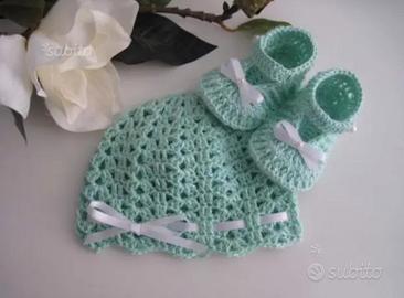 Cappellino Scarpine Neonata Uncinetto Handmade 