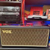 Testata per chitarra Vox AC30CCH 165w