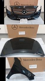 Mercedes A W176 frontale quasi completo