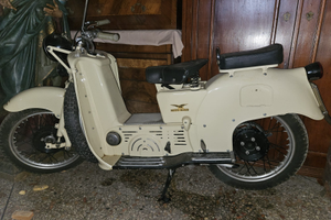 Moto guzzi galletto 160 restaurato