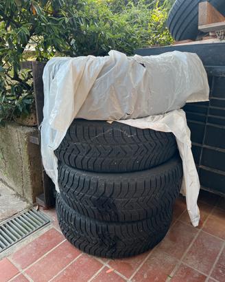 4 pneumatici invernali