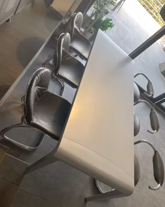 Tavolo di design “ Il Volo” di Blumer per Alias