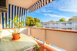 3 LOCALI A SAN BENEDETTO DEL TRONTO