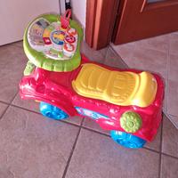 Macchinina giocattolo cavalcabile bambini 