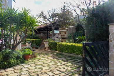 3 LOCALI A CAROVIGNO