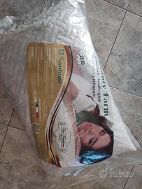 guanciale anallergico in Memory triturato cuscino