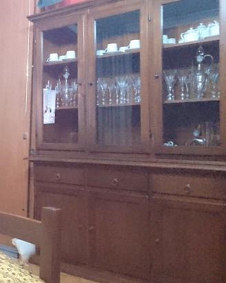 Credenza in arte povera