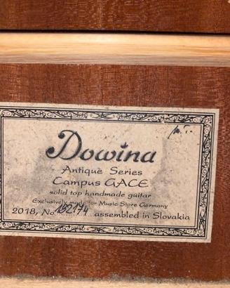 Chitarra artigianale Dowina Antique Series Campus