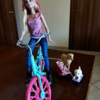 Barbie ciclista e bicicletta