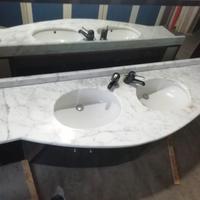 mobile bagno e specchiera