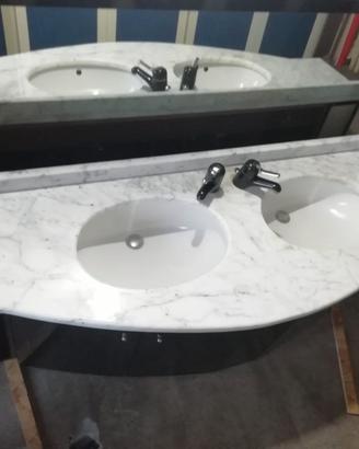 mobile bagno e specchiera