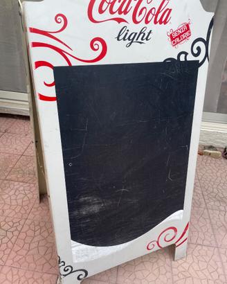 Lavagna insegna coca cola