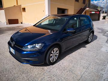 VOLKSWAGEN Golf 7ª serie - 2017