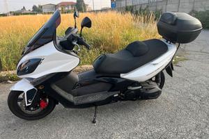 Kymco Xciting 500i