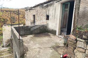 Casa indipendente - Castelbottaccio