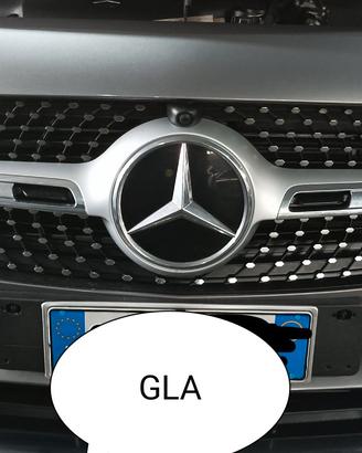 Griglia Mercedes GLA Modello diamantata