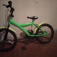 bici per bambino colore verde fluo